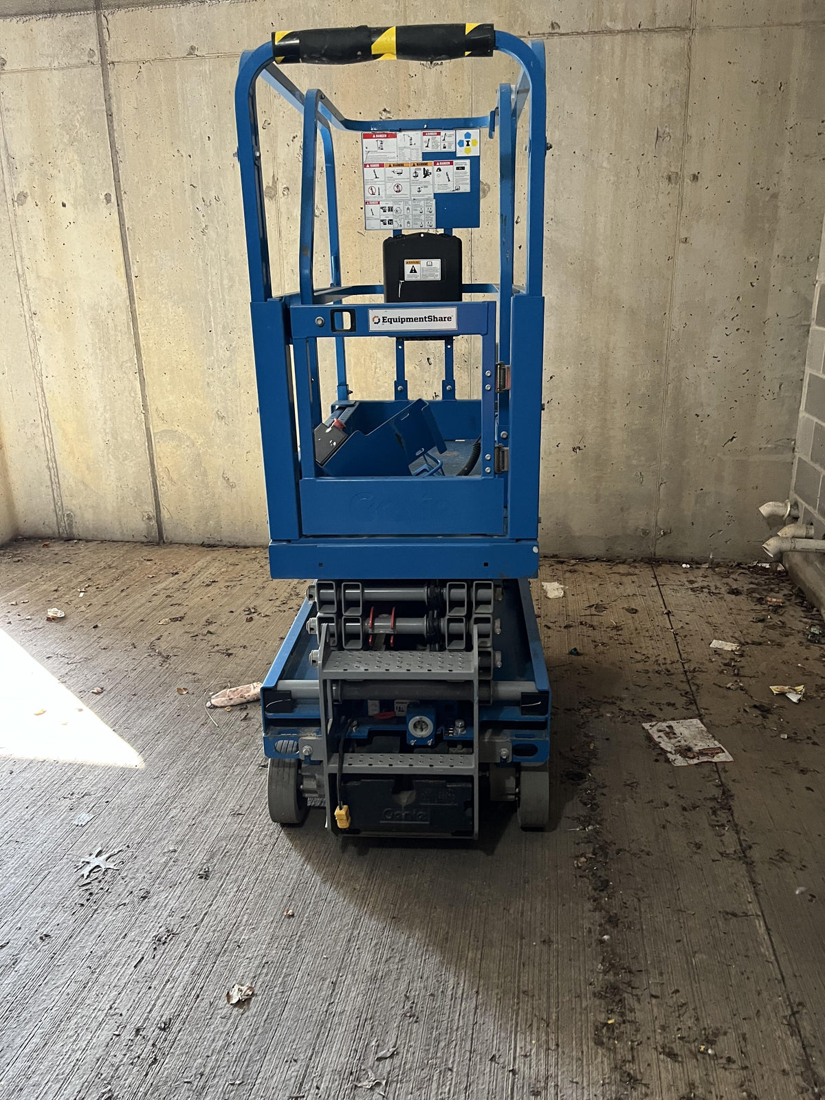2021 GENIE GS-1330m