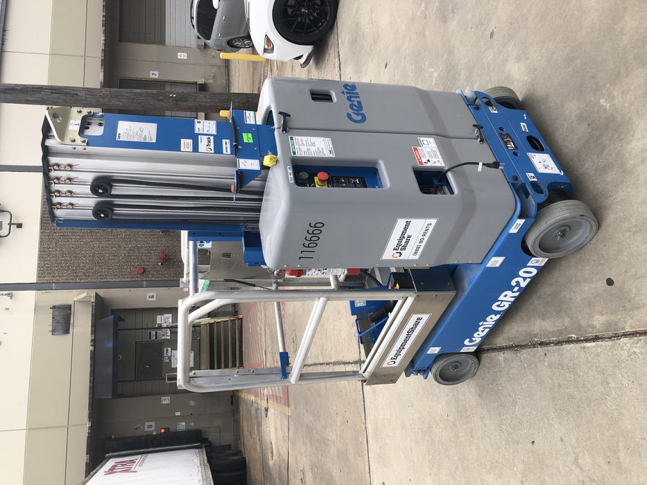 2020 GENIE GR-20