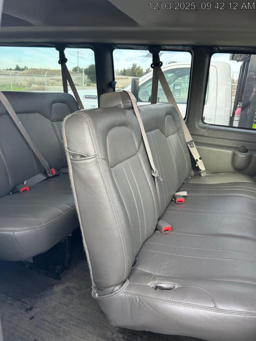 2025 CHEVROLET Express Van - Rental