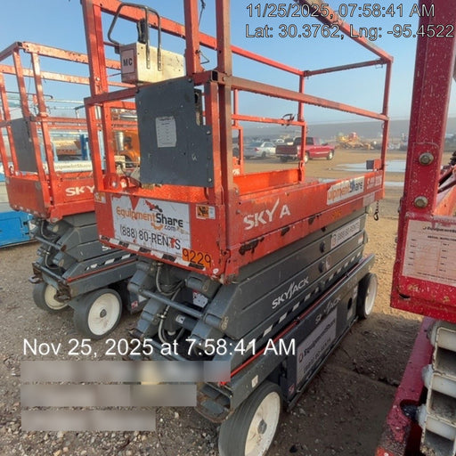 2018 Skyjack SJIII-3226 Skyjack SJIII3226 Scissor Lift w/Trojan Batteries