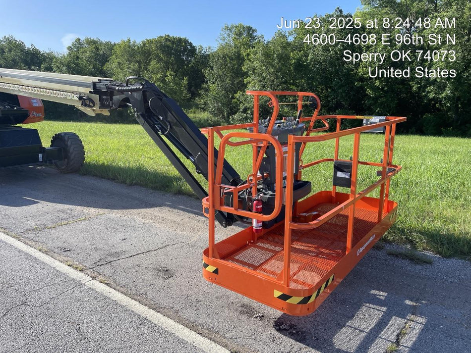 2025 JLG 660SJ
