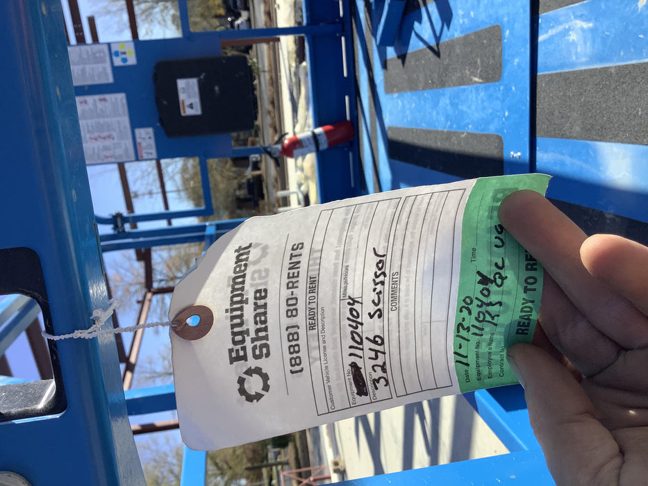 2020 Genie GS-3246 Standard, Folding full height swing gate