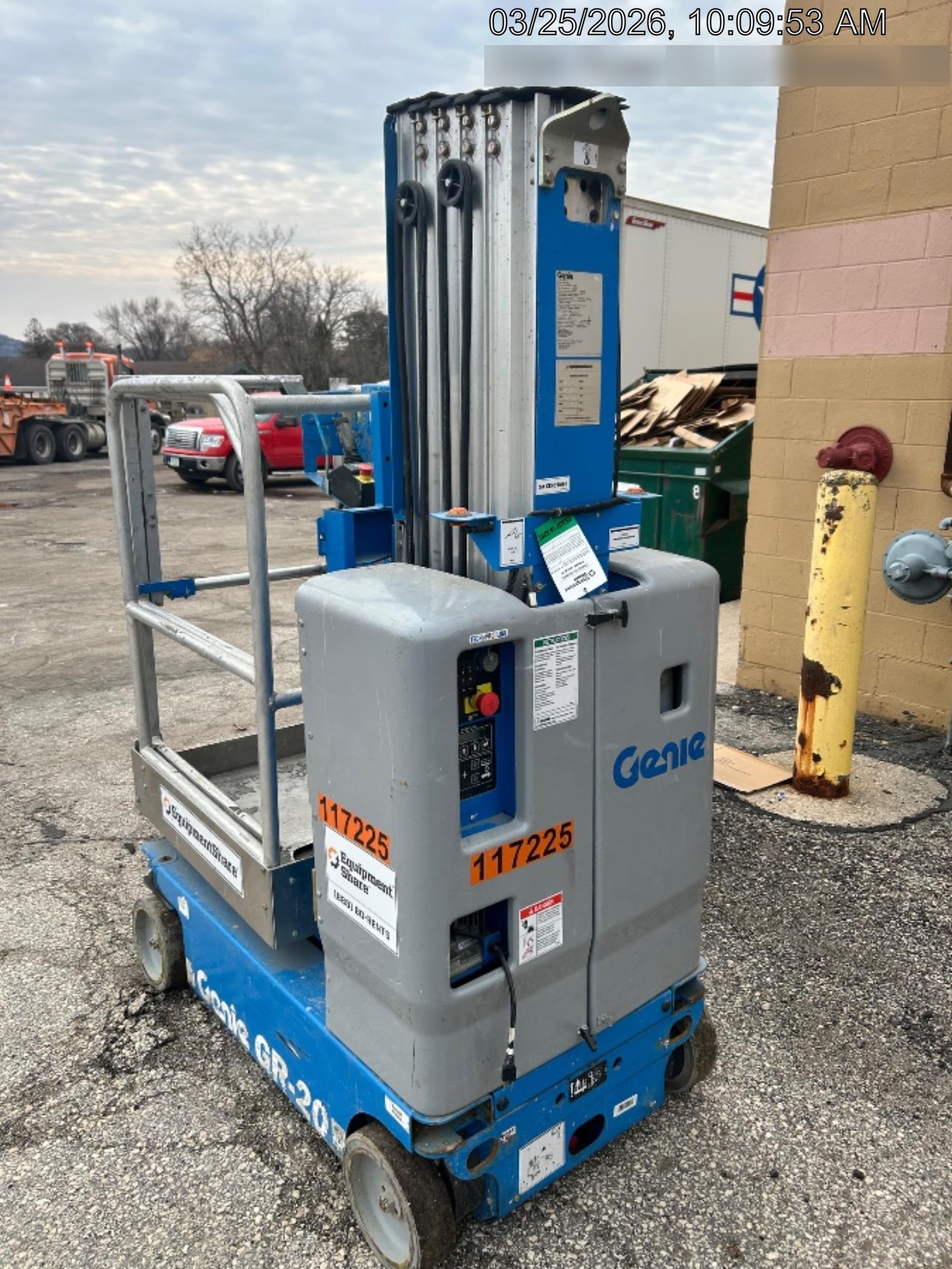 2020 GENIE GR-20