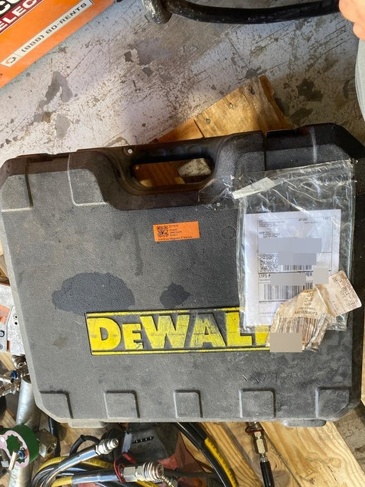 2022 DEWALT DWE1622K