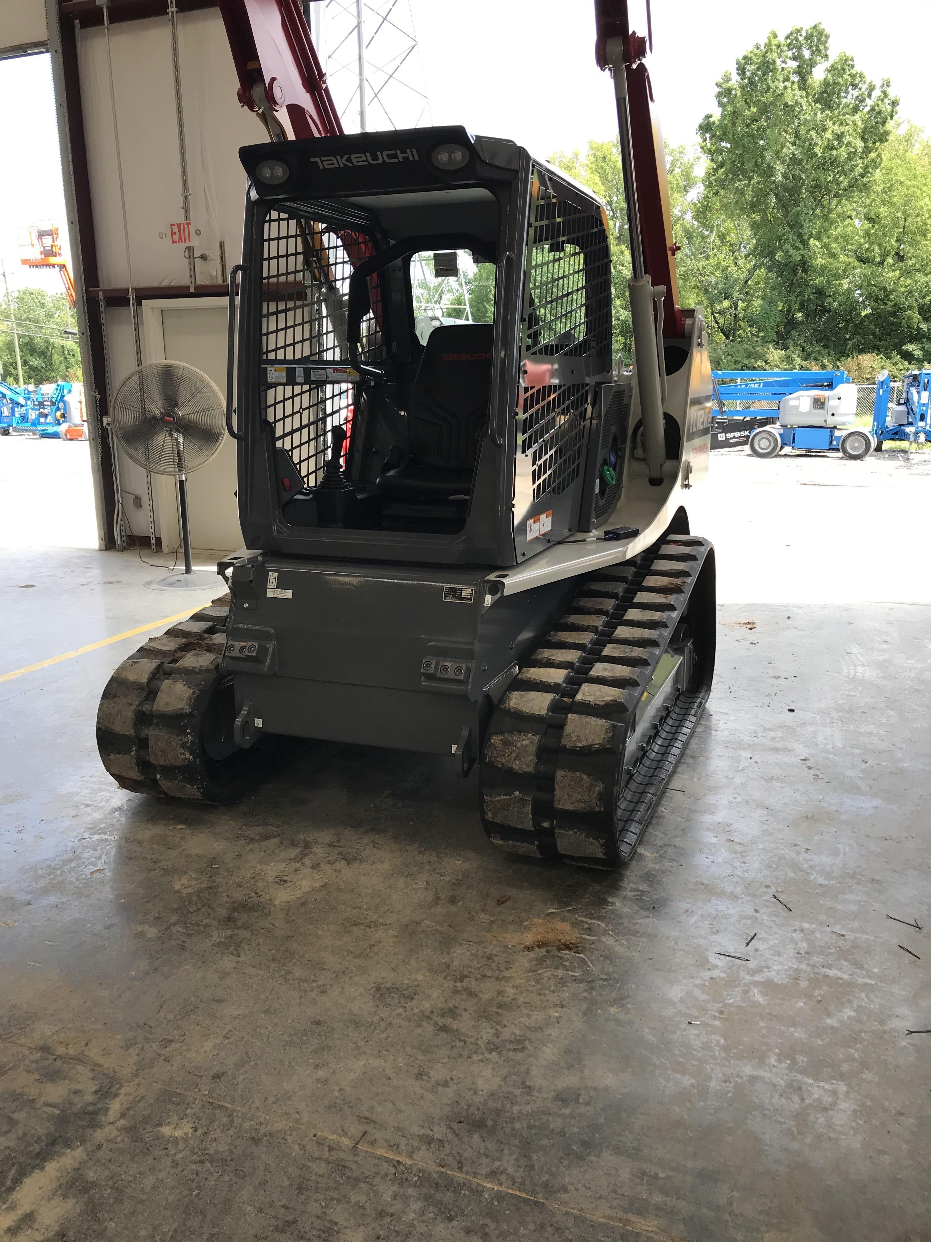2020 Takeuchi TL12R2-R Canopy, 111hp, Manual QC