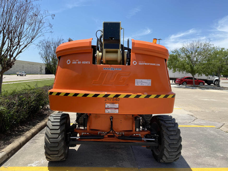 2023 JLG 660SJ