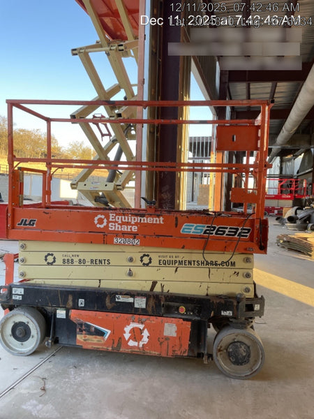 2023 JLG ES2632