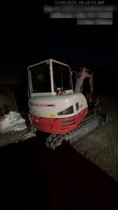 2021 TAKEUCHI TB250-2C