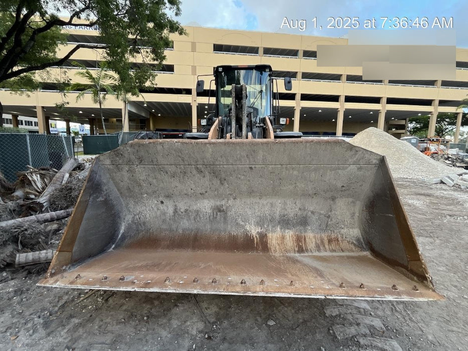 2017 WERK-BRAU 4 cu yd Bucket - Werk-Brau