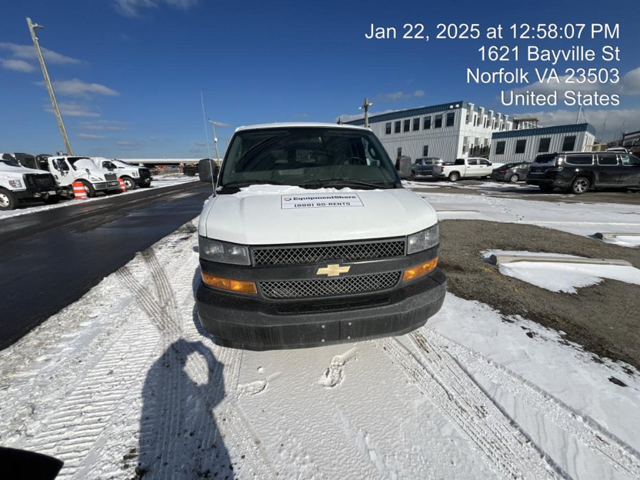 2023 CHEVROLET Express Van - Rental