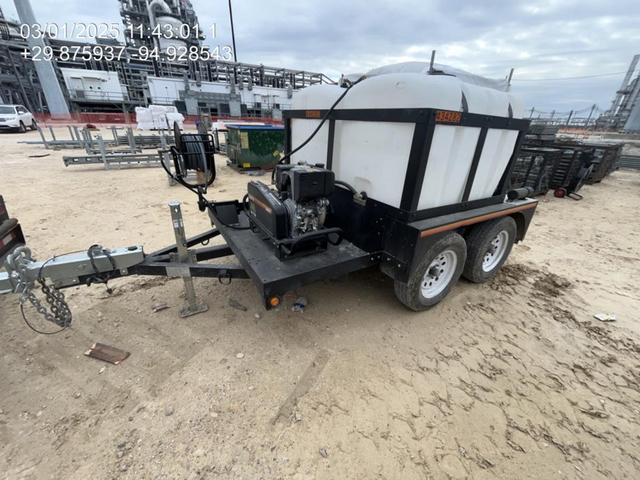 2024 MI-T-M CW-3004-0MKD / AW-9000-0003