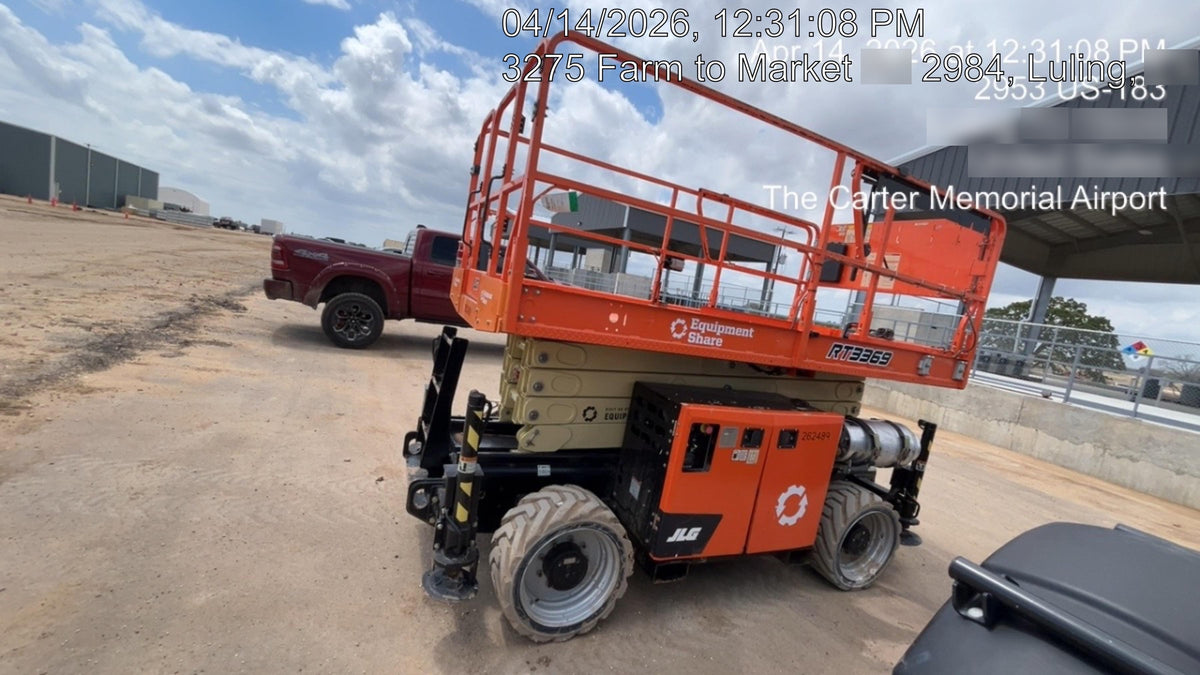2022 JLG RT3369