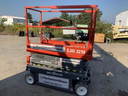 2019 Skyjack SJIII-3219 Standard Options, Trojan Batteries