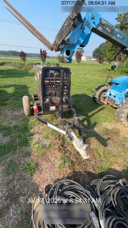 2019 Lincoln Electric Vantage 322 Welder Ready-Pak 3, Two wheel trailer, Fender and Light kit, Cable Rack