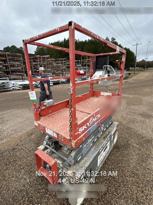 2018 Skyjack SJIII-3219 Skyjack SJIII3219 Scissor Lift w/Trojan Batteries