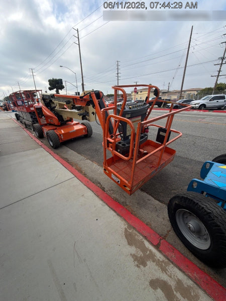 2021 JLG E450AJ