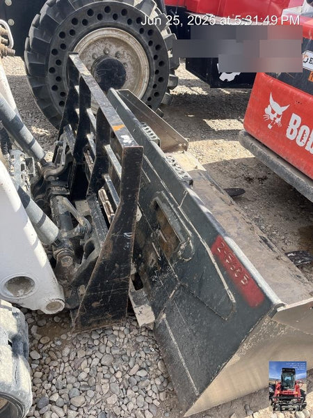 2018 ARROW MATERIAL HANDLING 48" Pallet Forks - Arrow