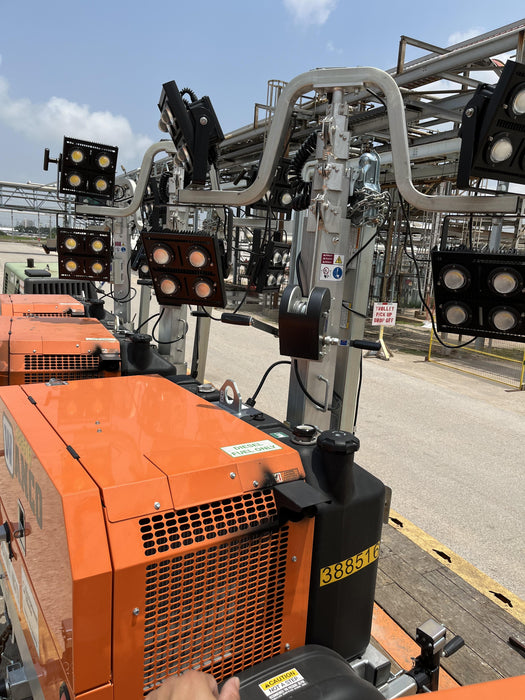 2024 Wanco WLTT-4MM4K Diesel, Deep Sea Controller, Shore Power Plug, Auto Start, (4) 350W LED Floodlights, 4kW Generator, 60 Gal Fuel Tank, 2" Ball, T3