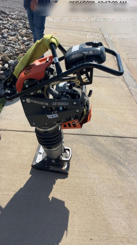 2025 HUSQVARNA LT6005