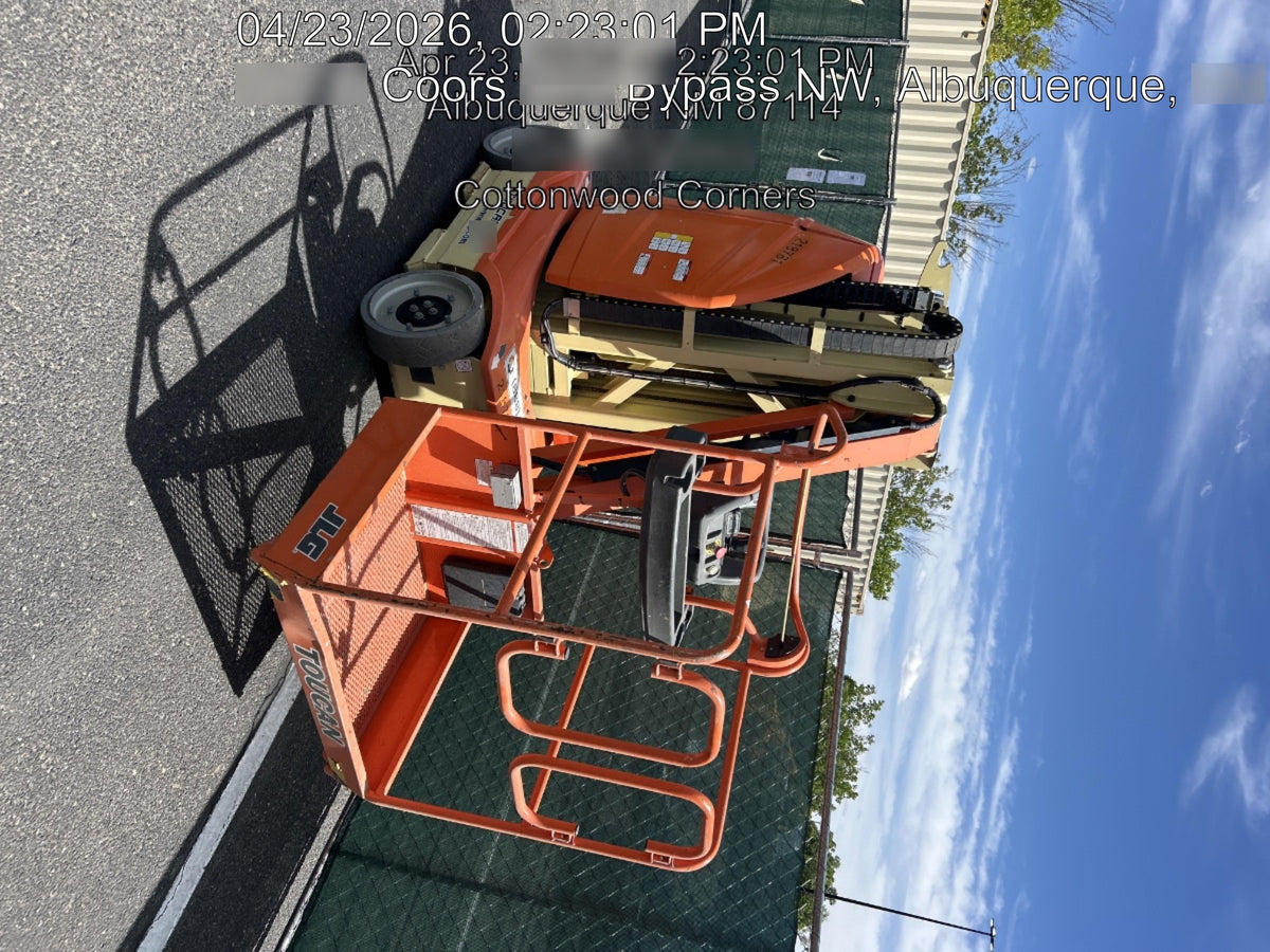 2022 JLG 26E
