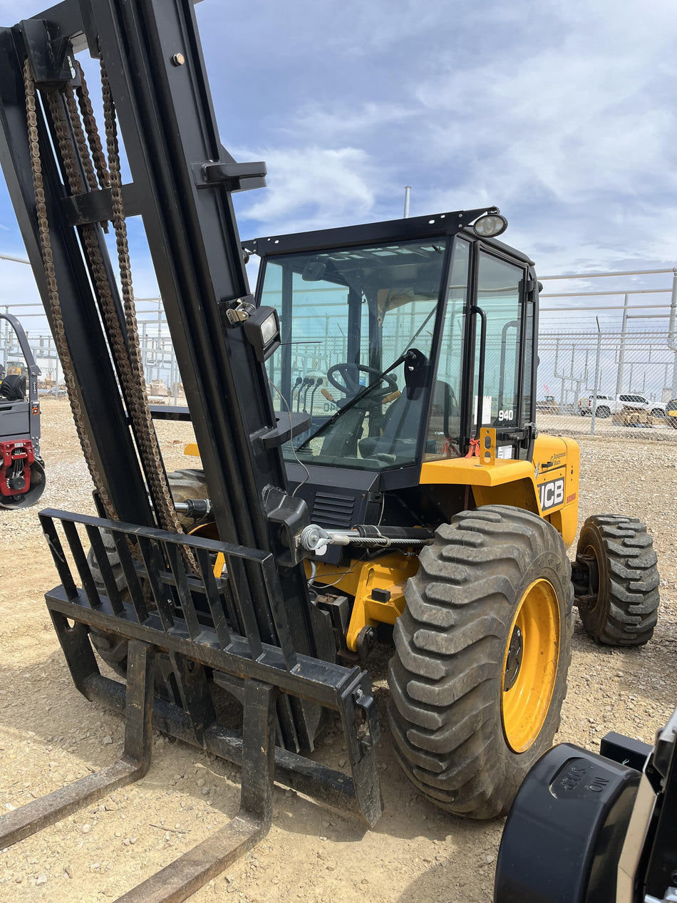 2025 JCB 940-4