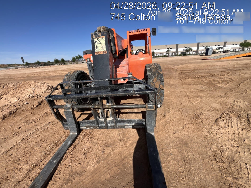 2022 SKYTRAK 8042