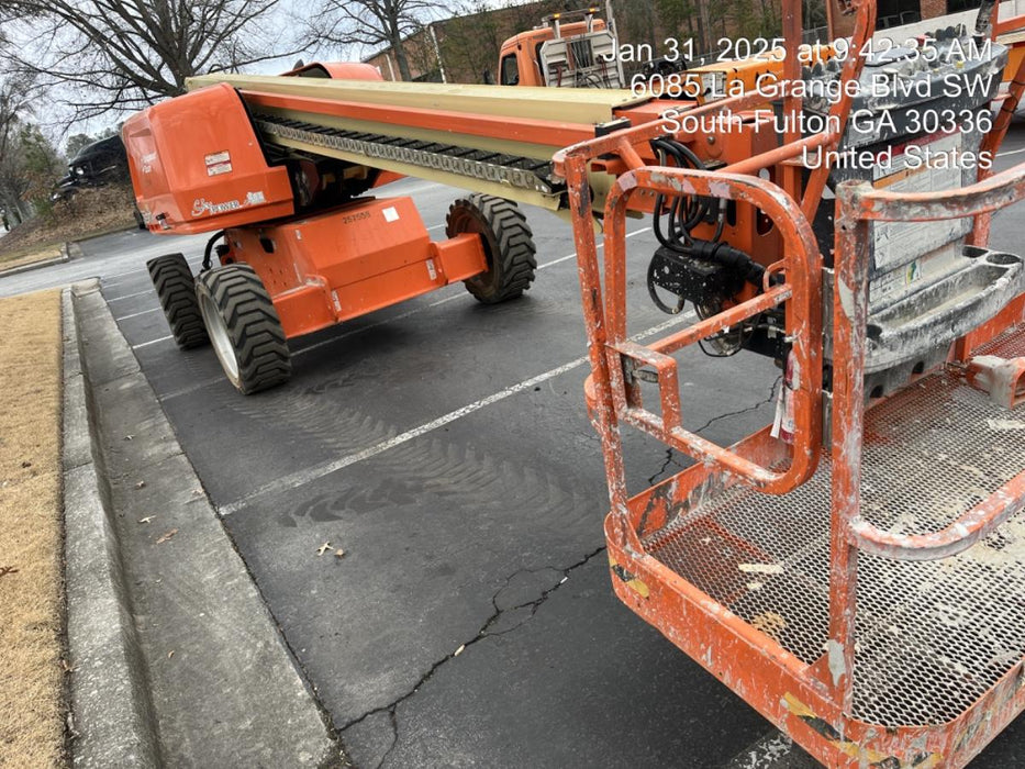 2022 JLG 600S