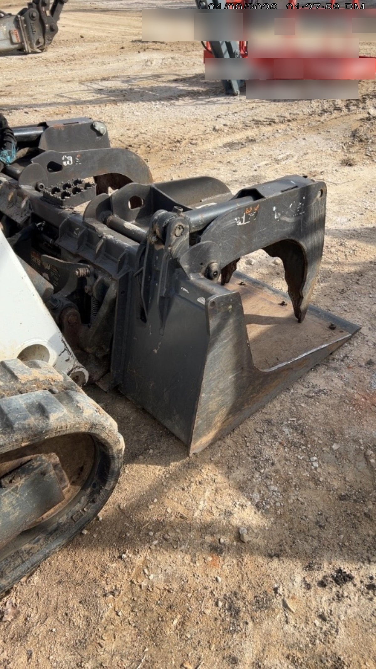 2019 PALADIN 76" Scrap Grapple Bucket - Paladin