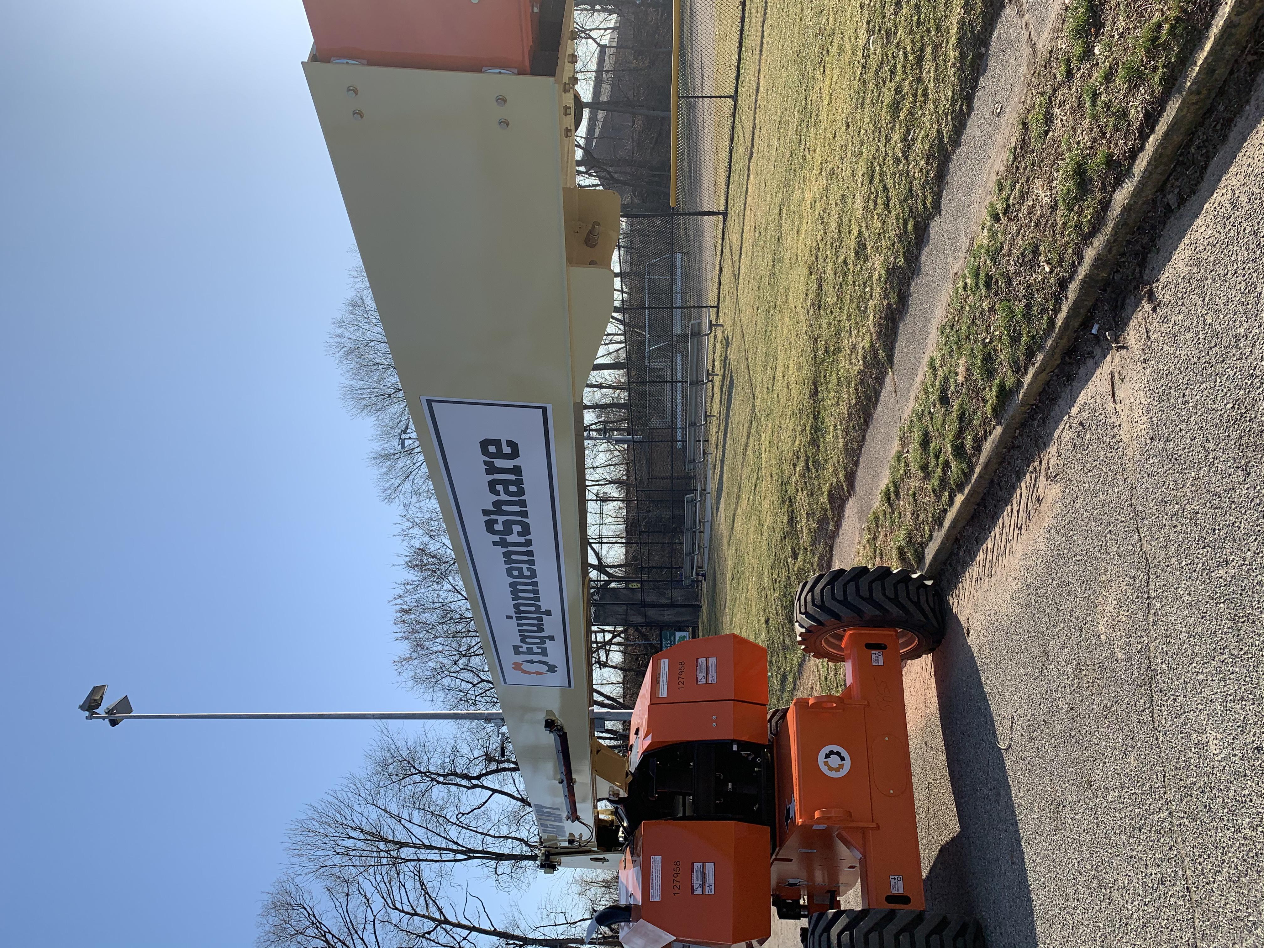 2021 JLG 860SJ
