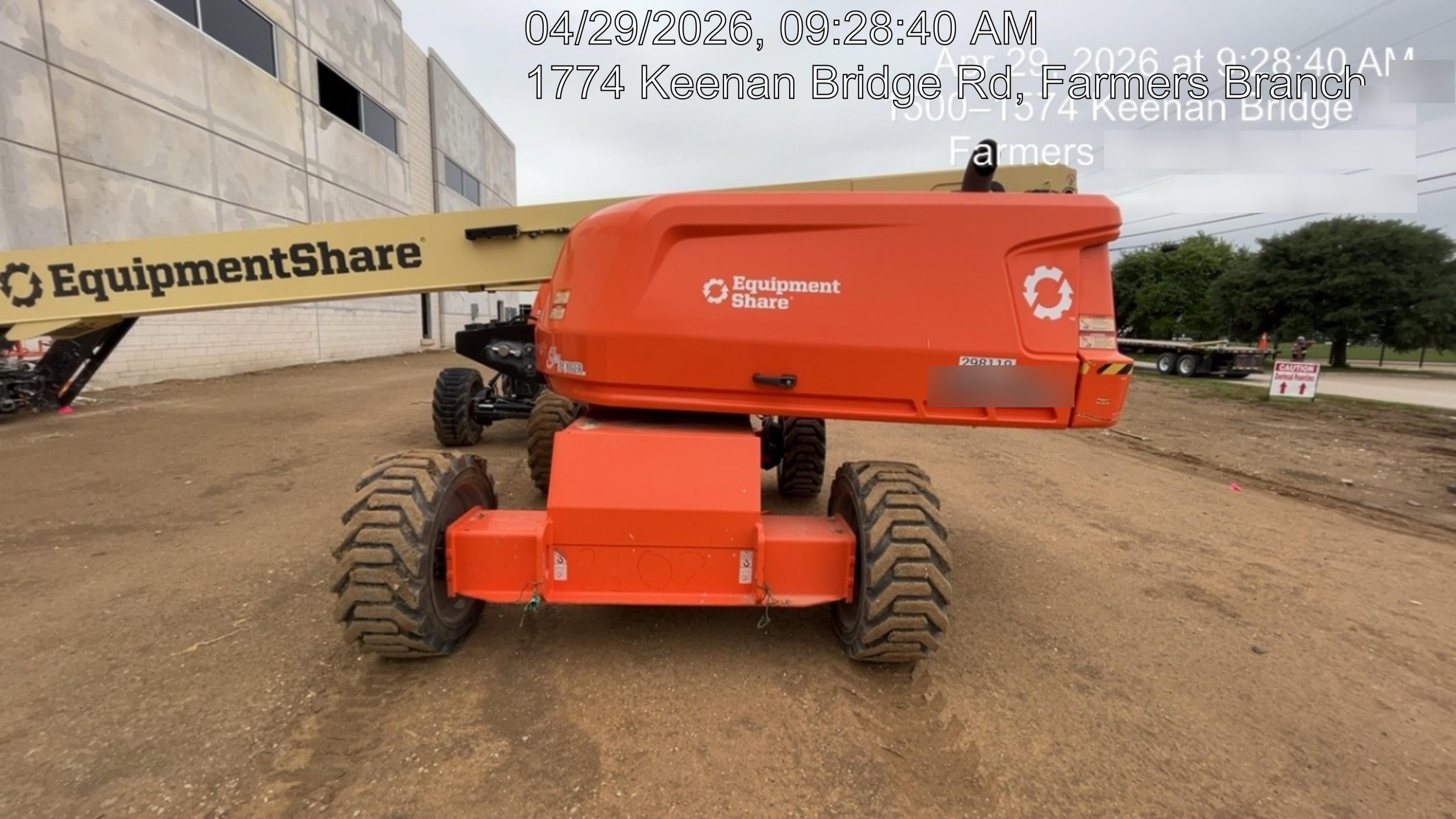 2023 JLG 660SJ