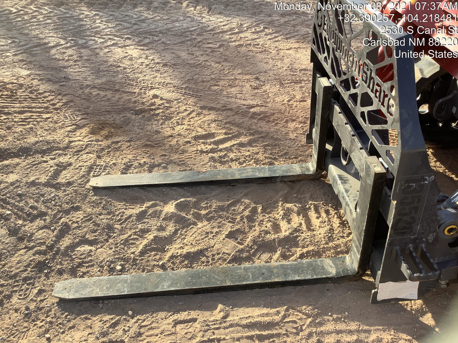 2022 PALADIN 48" Pallet Forks - Paladin