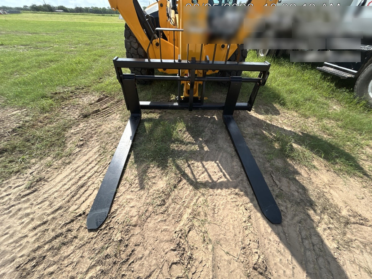 2026 JCB 512-56