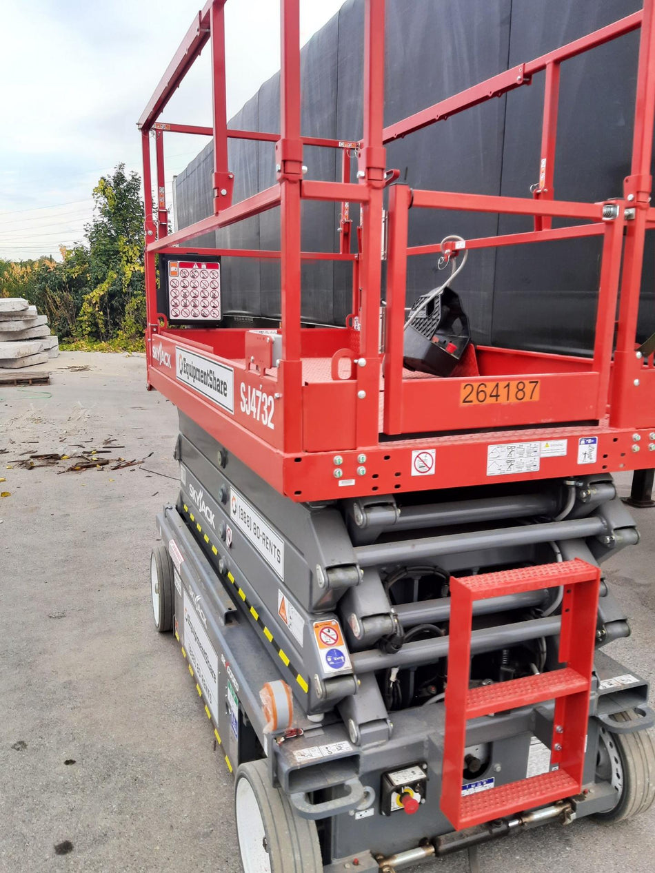 2022 SKYJACK SJ4732