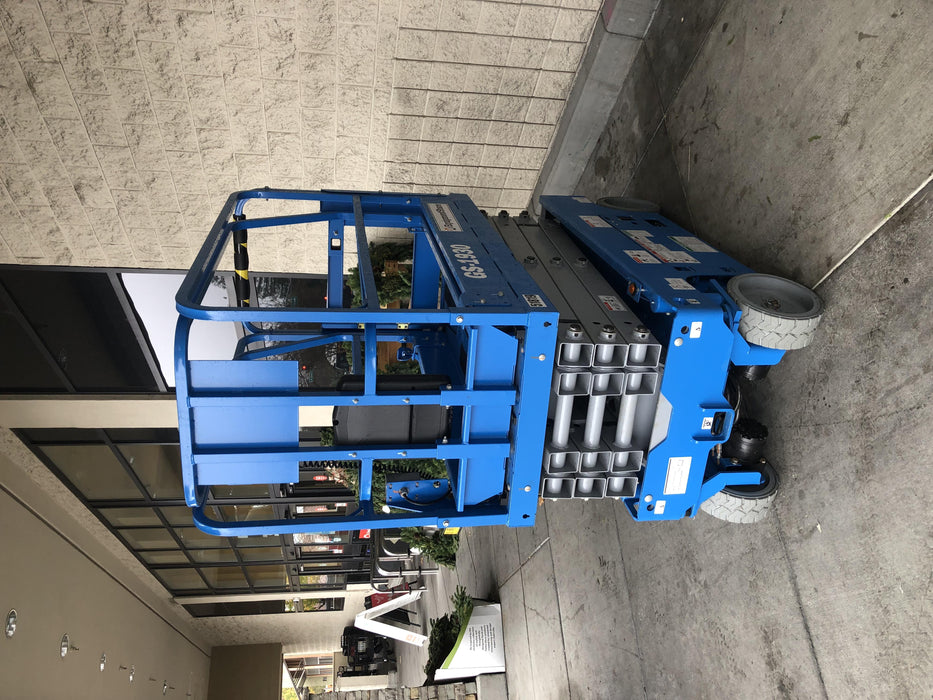 2019 Genie GS-1930 Half Height Swing Gate, 800W Inverter