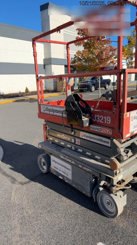 2023 SKYJACK SJ3219