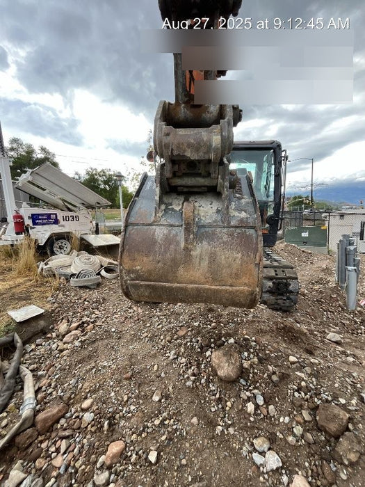 2020 DOOSAN 30" Bucket - Doosan