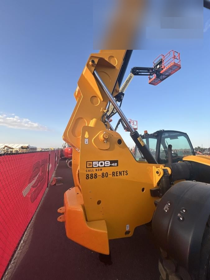 2025 JCB 509-42