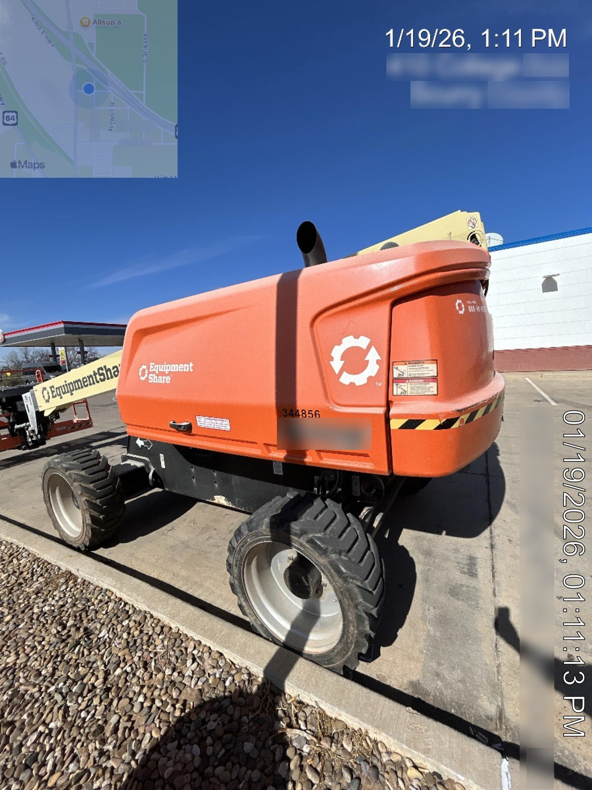 2023 JLG 600S