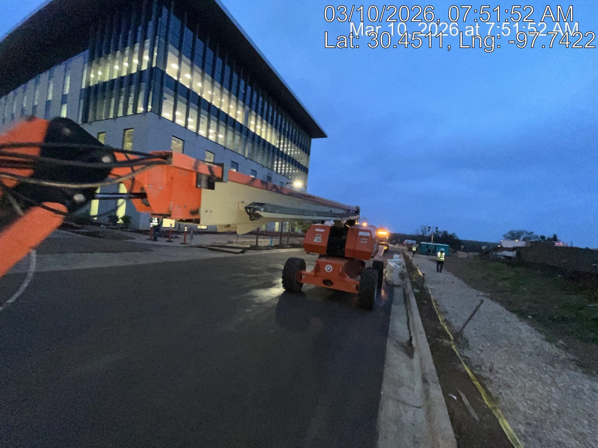 2021 JLG 860SJ