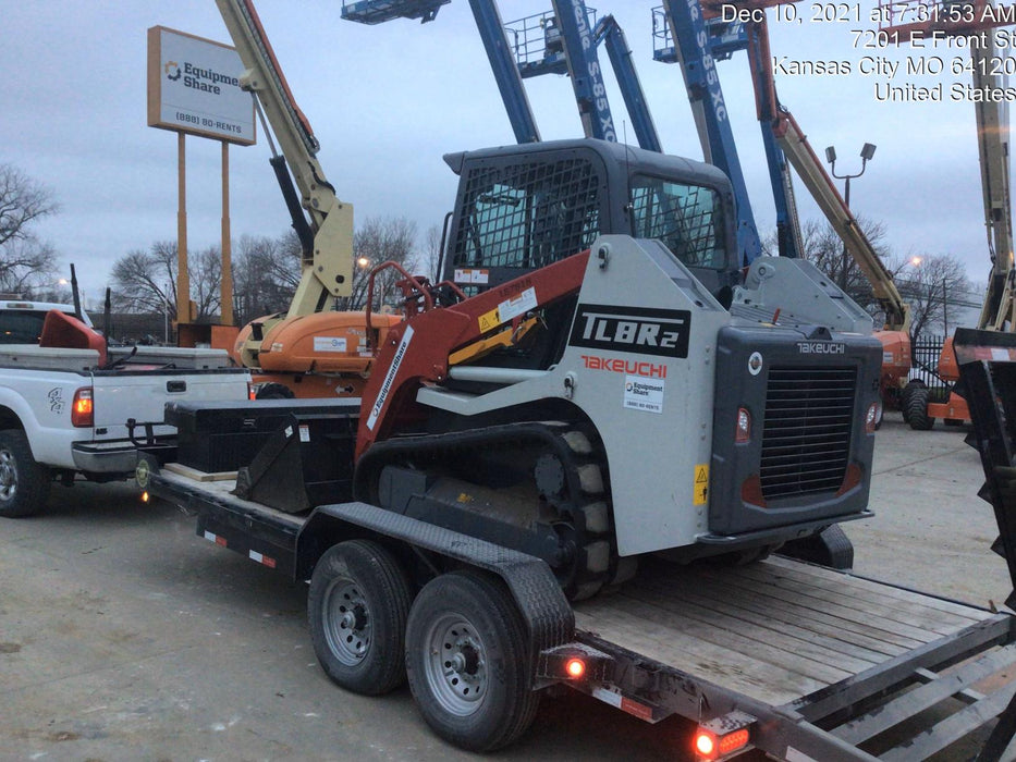 2021 TAKEUCHI TL8R2-CR
