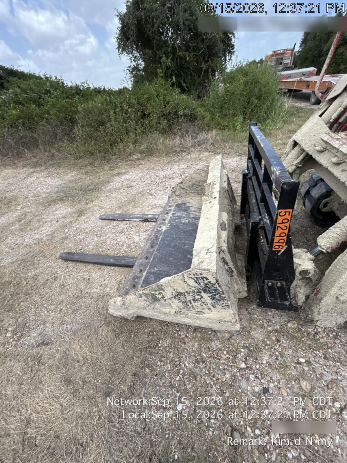 2025 ARROW MATERIAL HANDLING 24" Pallet Fork Frame
