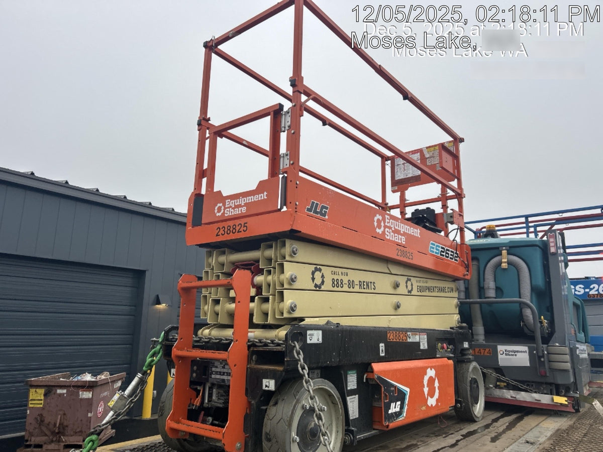 2022 JLG ES2632
