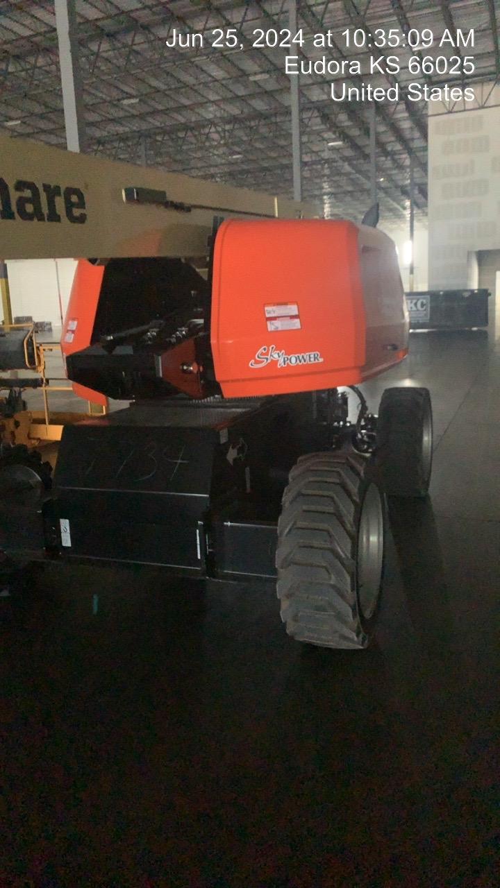 2024 JLG 660SJ
