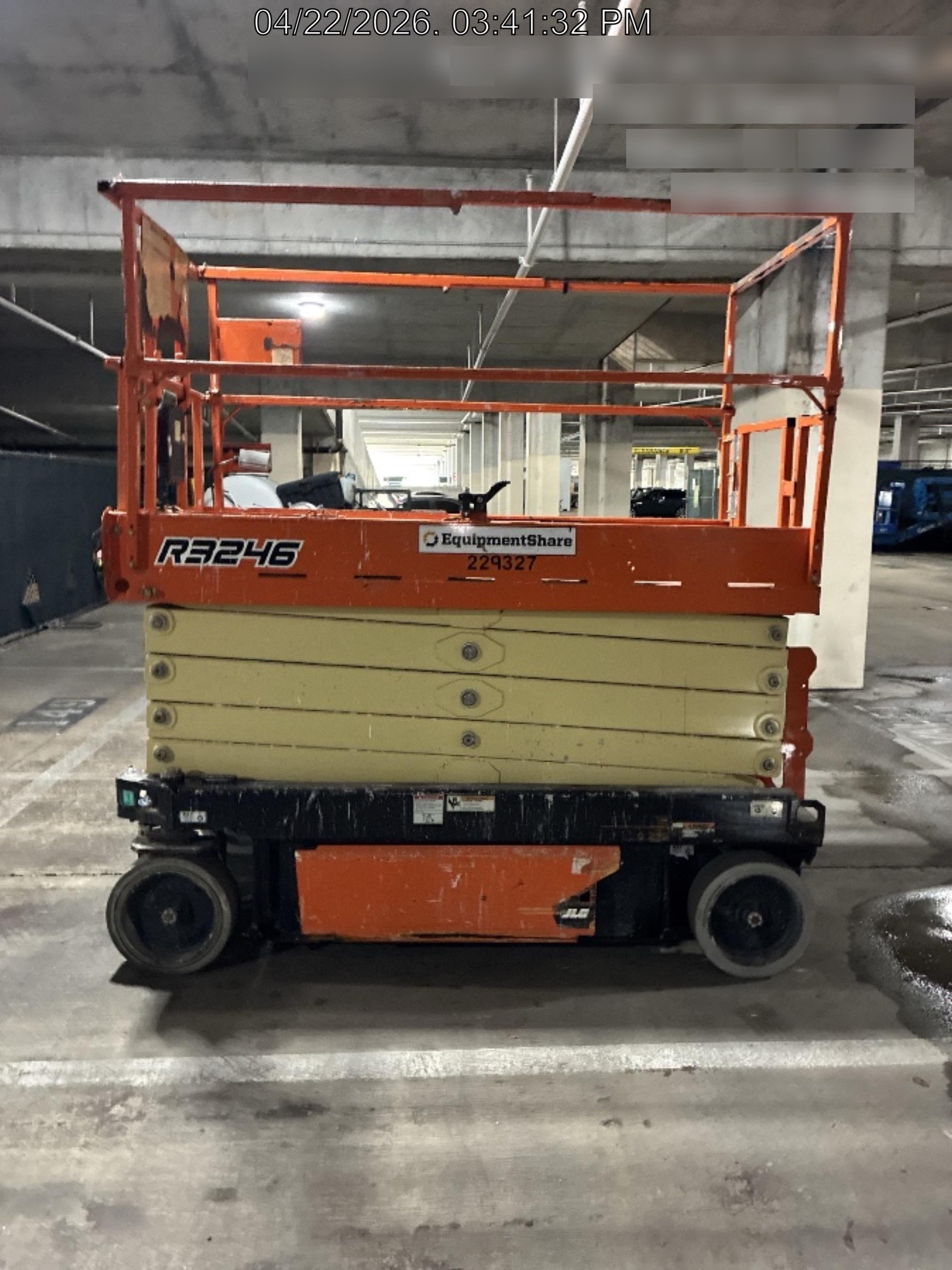 2022 JLG R3246