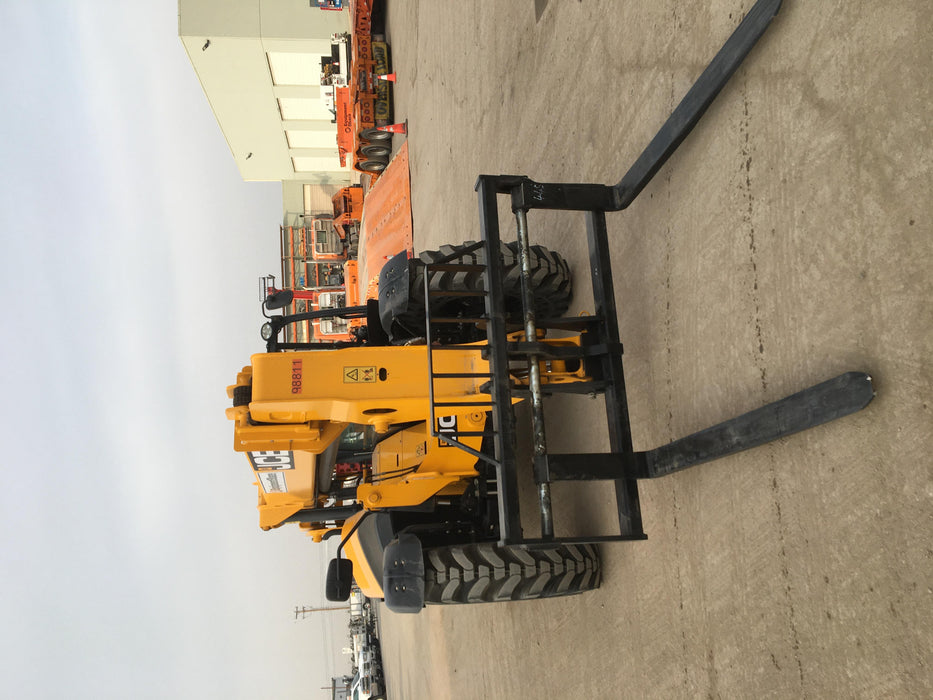 2020 JCB 509-42 Canopy, Solid Tires, Work Lights, Beacon, Aux Hydraulics, Back up Alarm, Lifting Eye, ES Decals