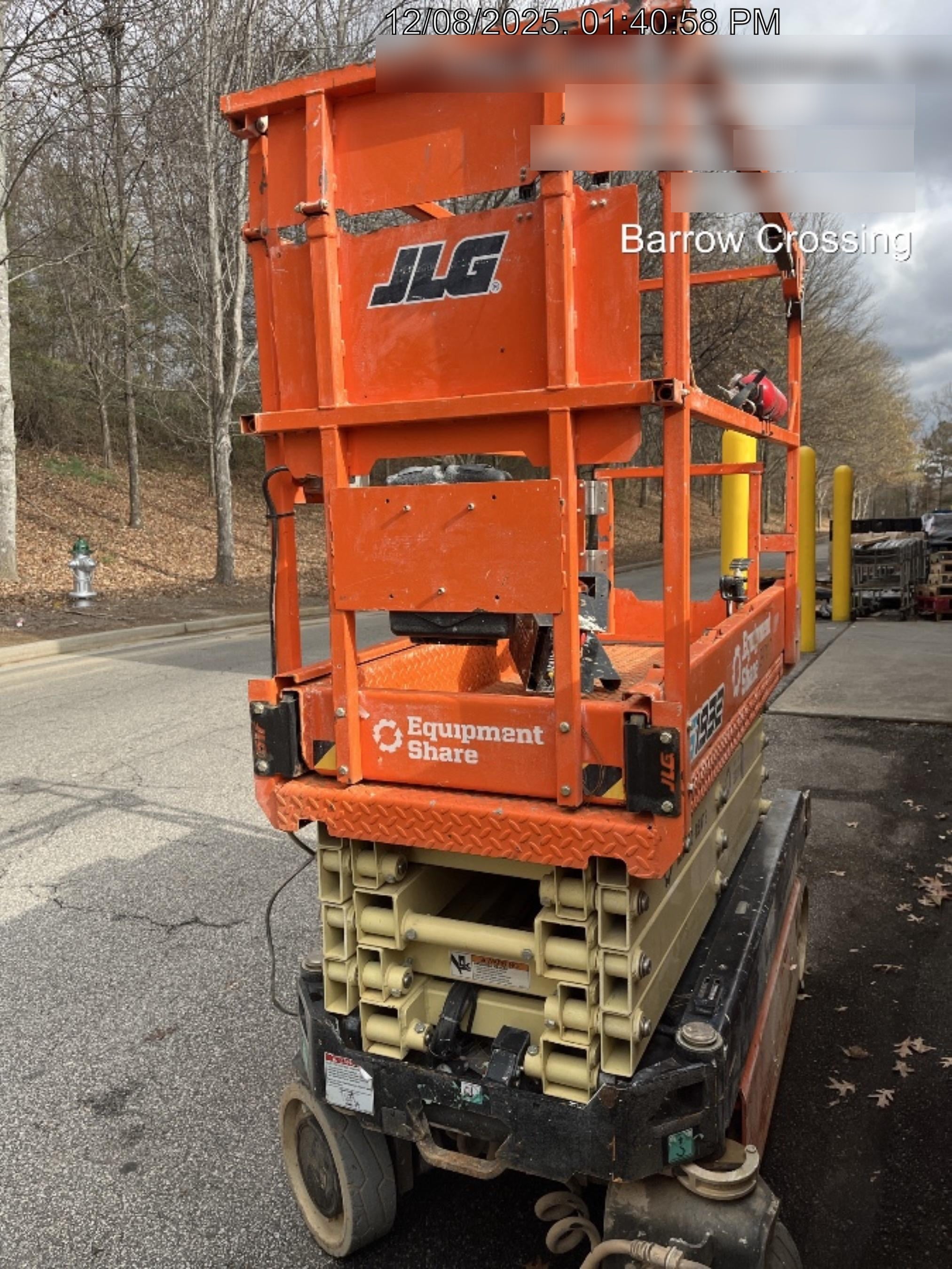 2023 JLG ES1932