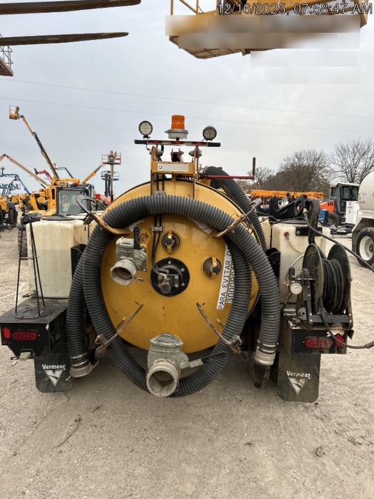 2023 VAC-TRON LP573XDT