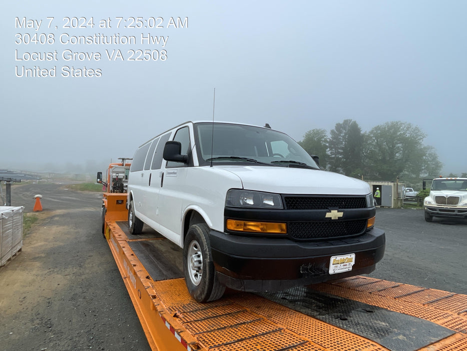 2023 CHEVROLET Express Van - Rental