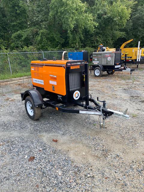 2021 Lincoln Electric Vantage 322 Vantage 322 Ready Pak 3 w/ Decals, ORANGE (includes trailer, cable rack, fender light kit) NO Telematics