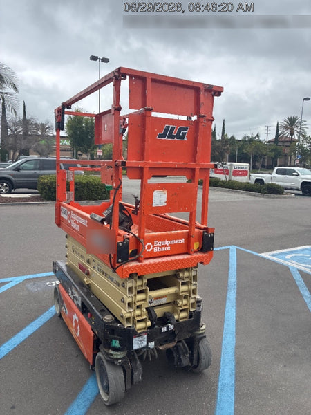 2024 JLG ES1932